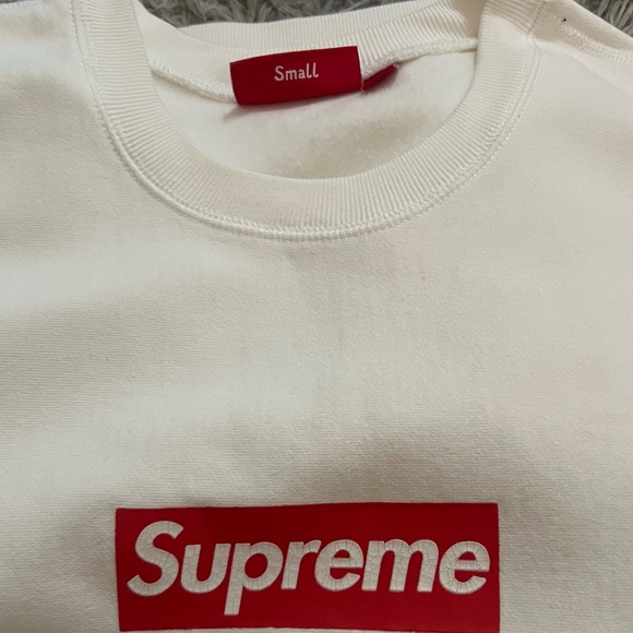 Supreme Box Logo Crewneck White/Red Size Small - Picture 4 of 4